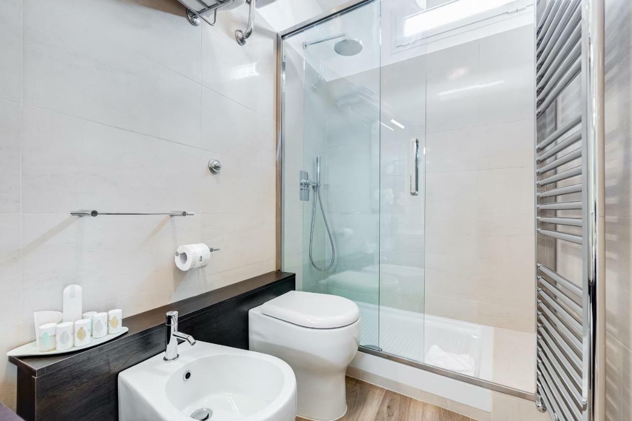 Frattina High-End Apt Рим Экстерьер фото